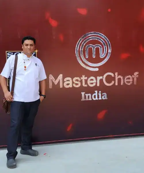 chef manoj pawar cook and bake academy
